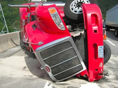 Photo 1 of 5 from Truck Rollover Nys Thruway 2010