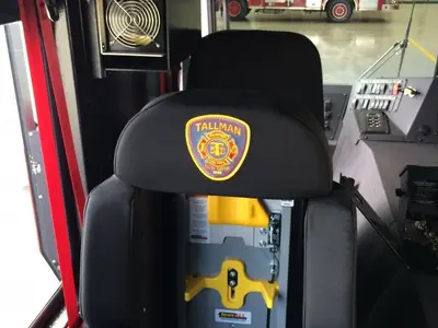 Photo 2 of 14 from Seagrave Pumper 2014